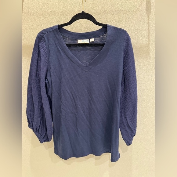 H by Halston Tops - Belle by Kim Gravel mixed media Blue V-Neck Women's Top size medium